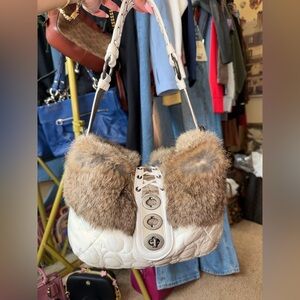Coach Y2K Fur Trim Quilted Signature Shoulder Bag Ivory Leather Rare Vintage